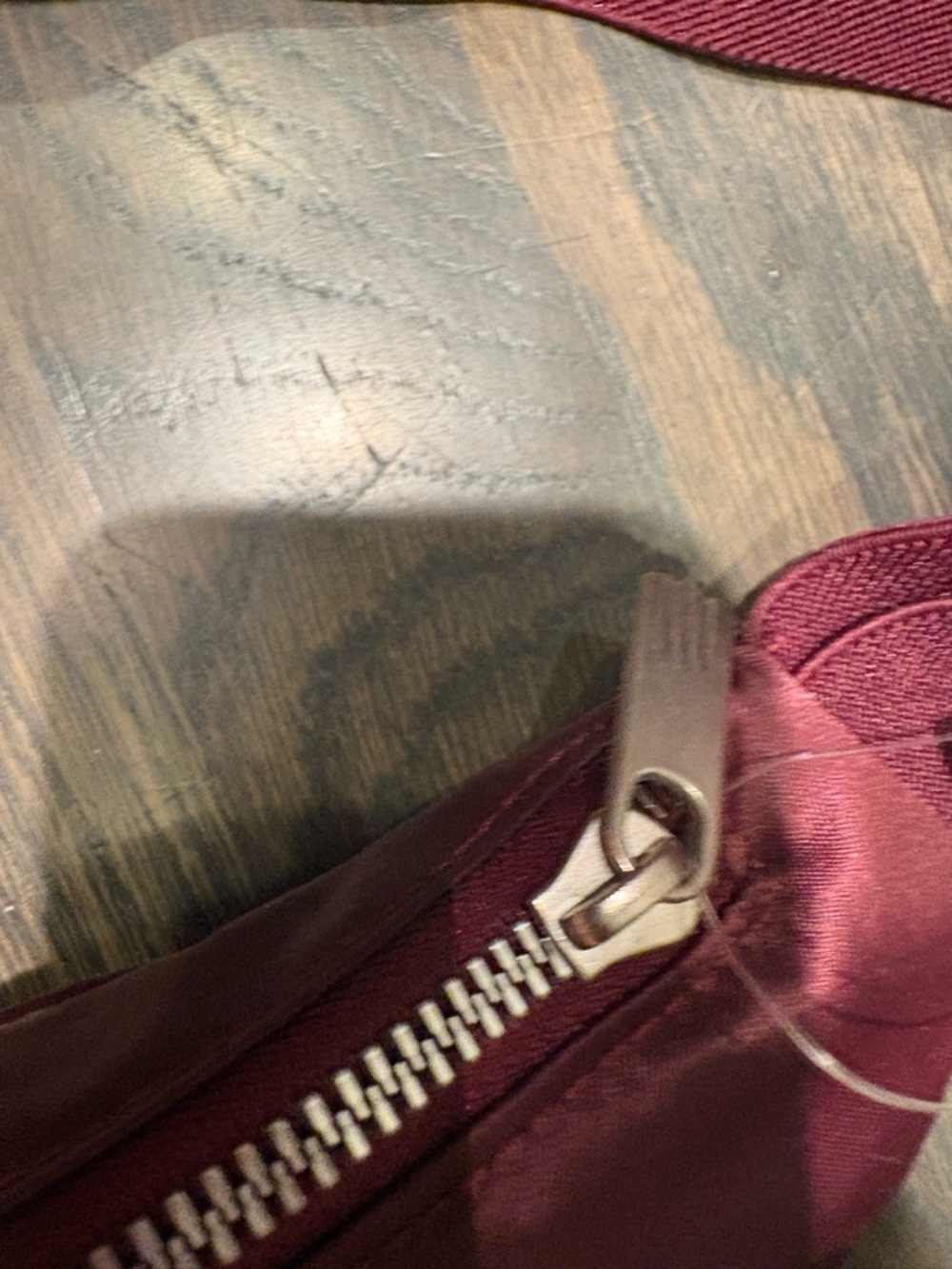 IVY PARK adidas Maroon Belt Bag with Silver Zip one size fits most elastic belt - Picture 3 of 11